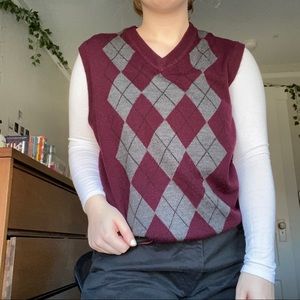 Dockers Sweater Vest Burgundy